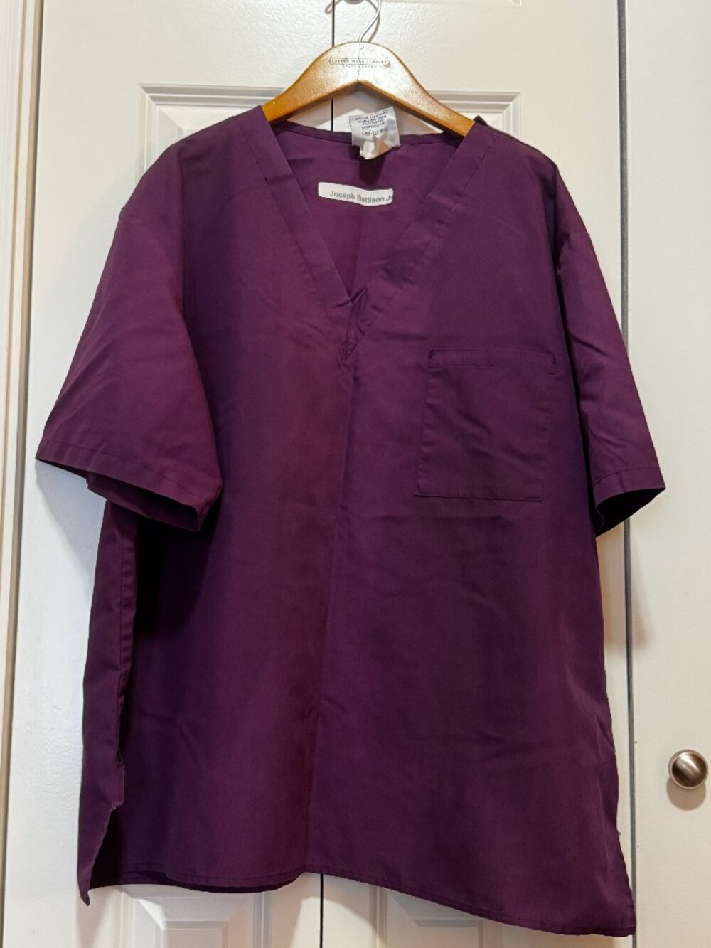 Uniforms by Bayou Men’s 2XL Purple Poly Cotton Medical Scrub Top USA